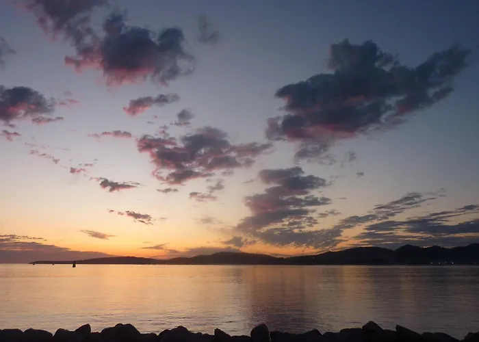 Playa Alcabre Apartment